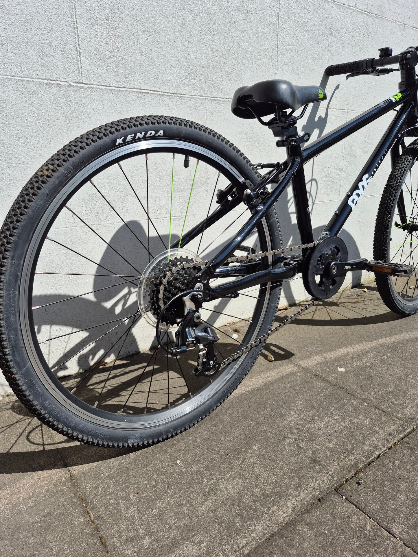 Used Frog 62 Black - 24" Wheel