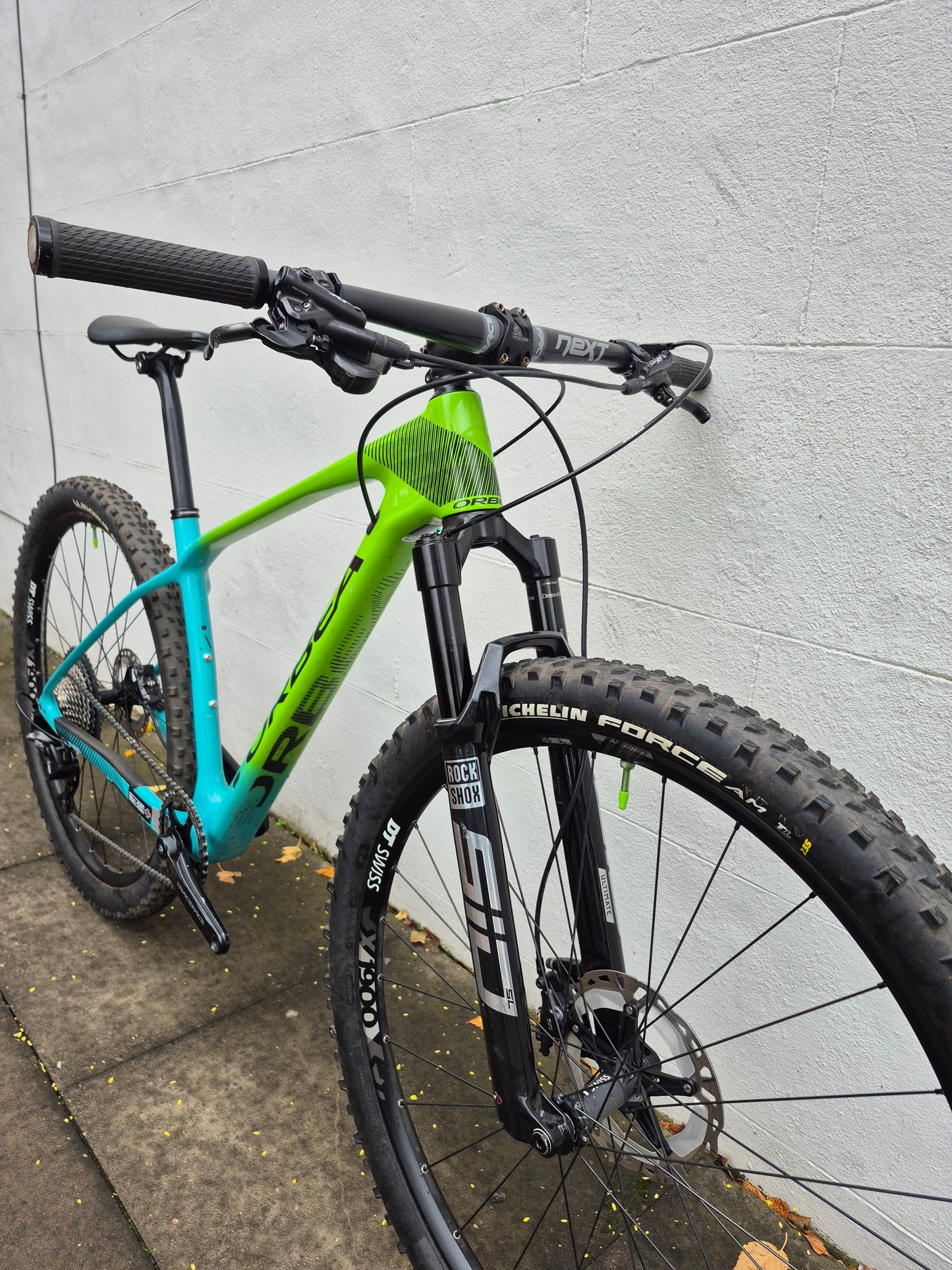 Used ORBEA Alma Carbon 29er Medium - Green Gloss