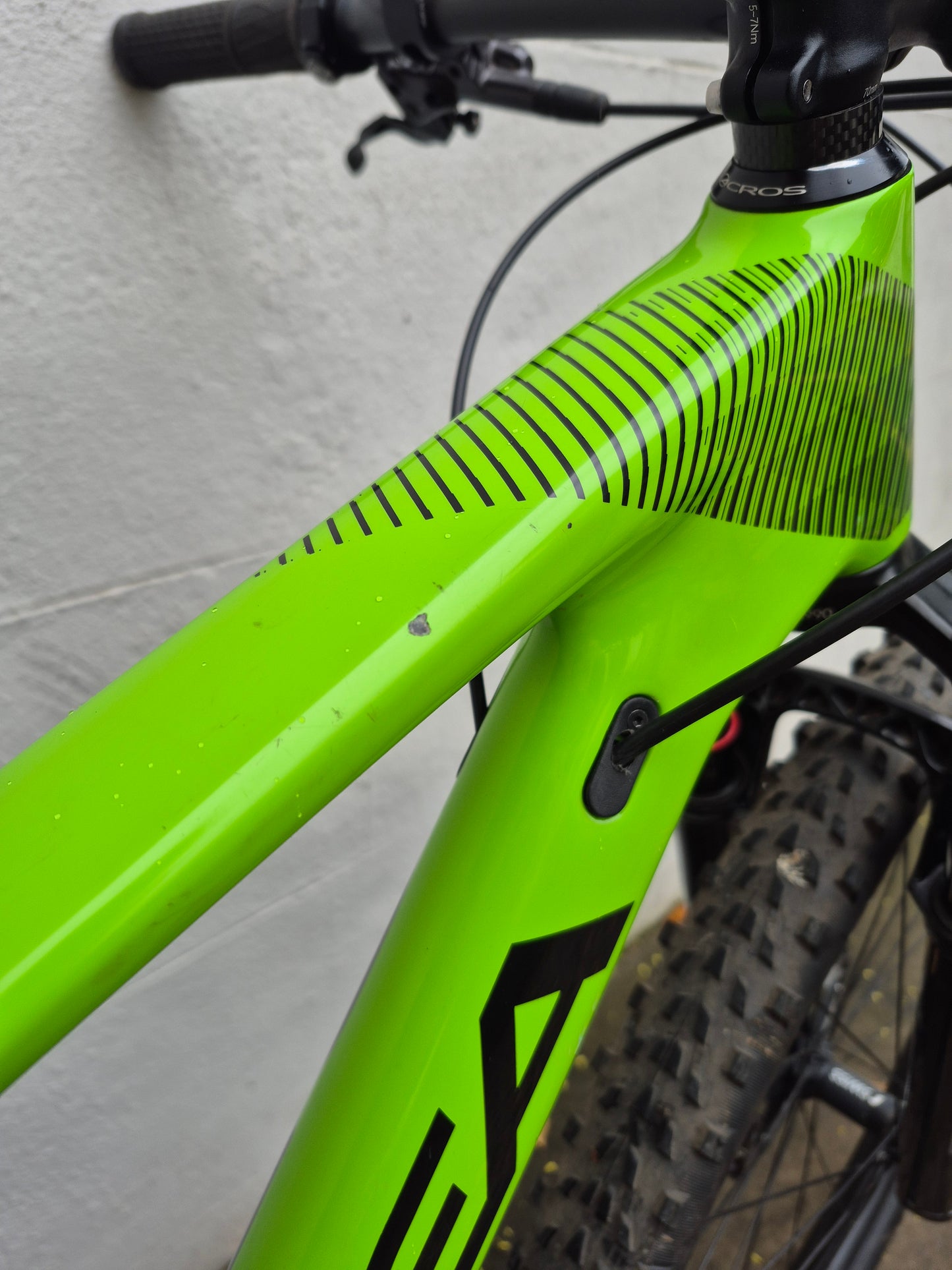 Used ORBEA Alma Carbon 29er Medium - Green Gloss