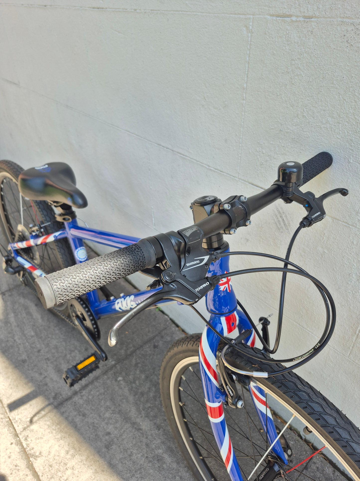 Used Frog 62 Union Jack Blue - 24" Wheel