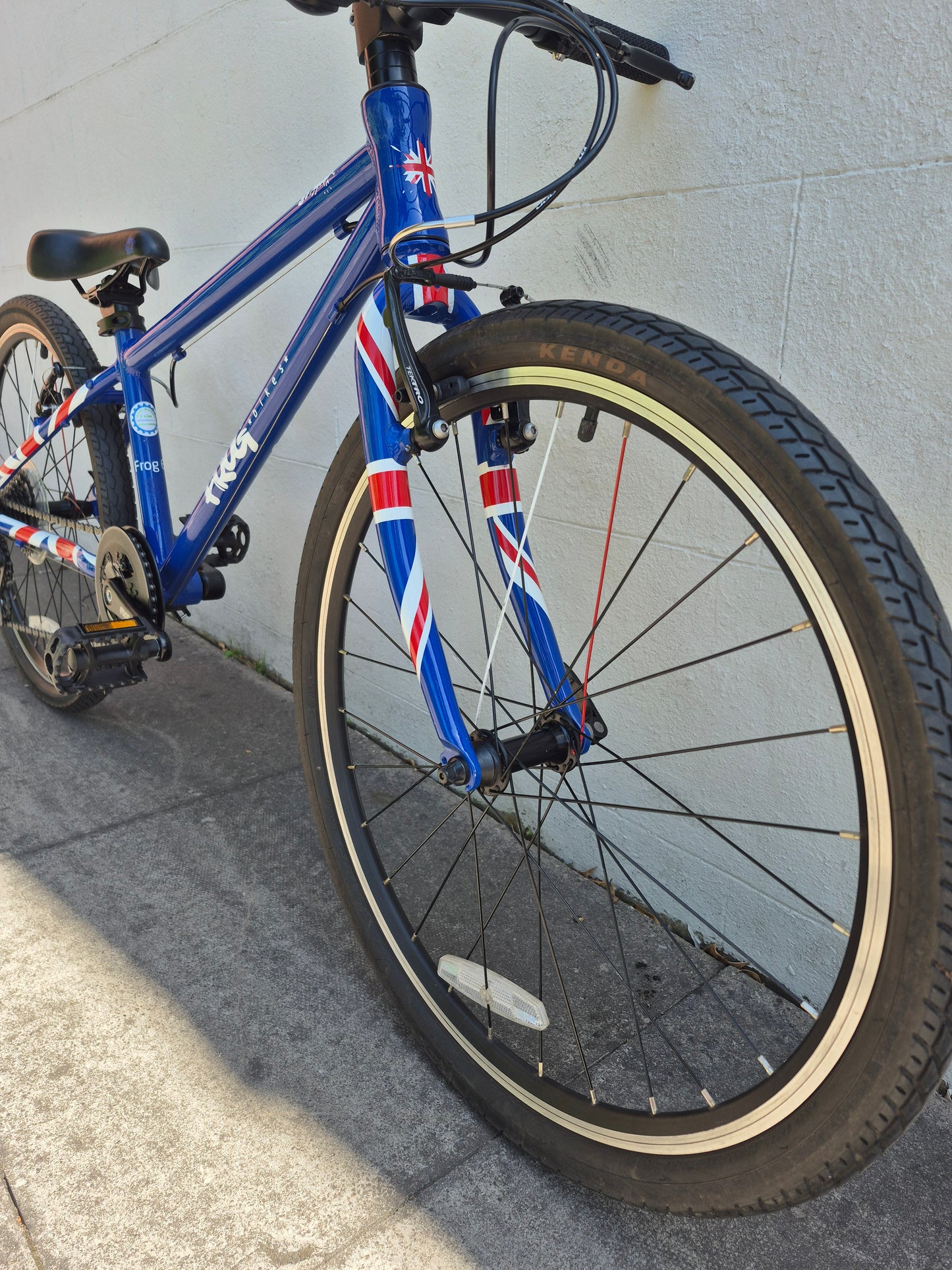 Used Frog 62 Union Jack Blue - 24" Wheel